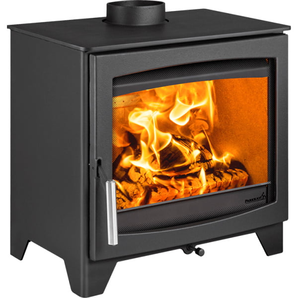 Aspect black box with fireplace